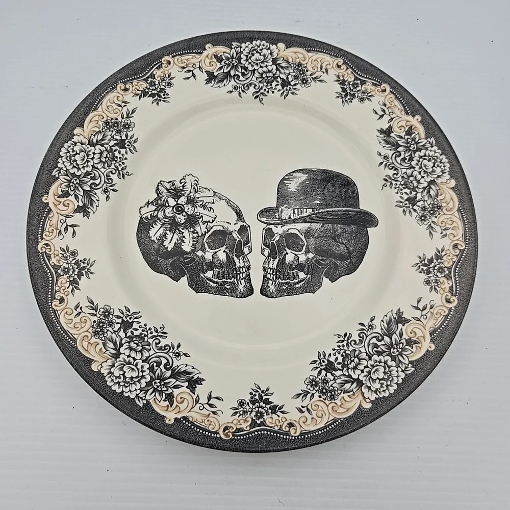 Royal Stafford Plate Til Death Do Us Part‎ Skull Couple 11